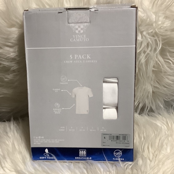 Vince Camuto T Shirts men or women - Picture 2 of 3